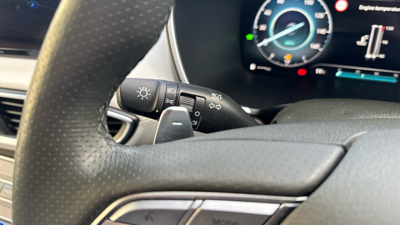 Hyundai SANTA FE 1.6 TGDi Hybrid Ultimate 5dr 4WD Auto Hybrid Estate